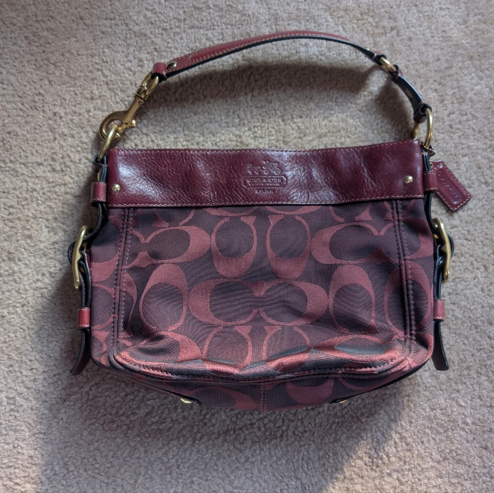 Coach Signature Zoe Bag - Picture 1 of 9
